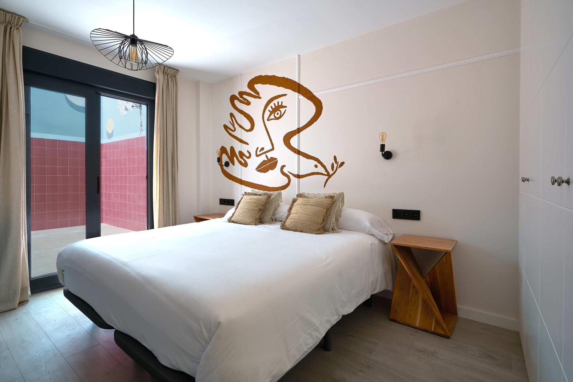 Apartamento Picasso Con Patio Trasero *